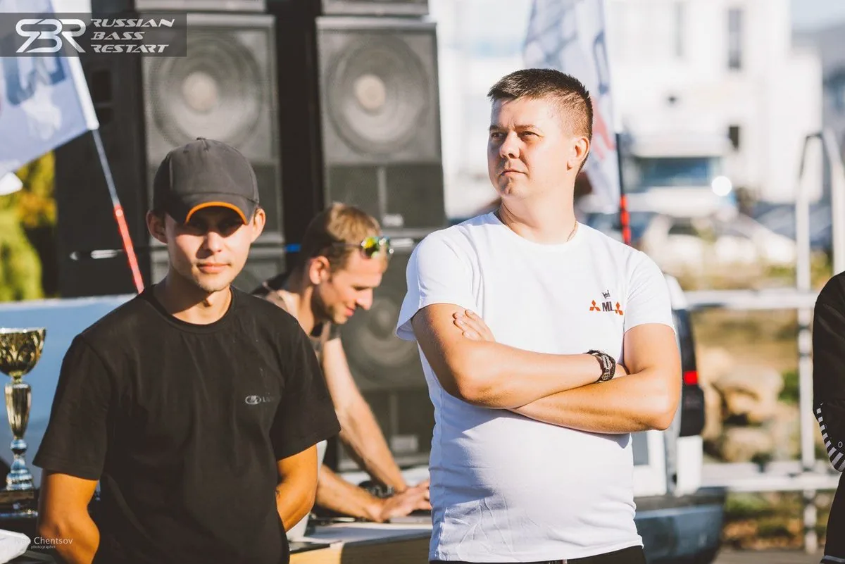 Станислав Кириченко на автомобильном мероприятии Russian Bass Restart